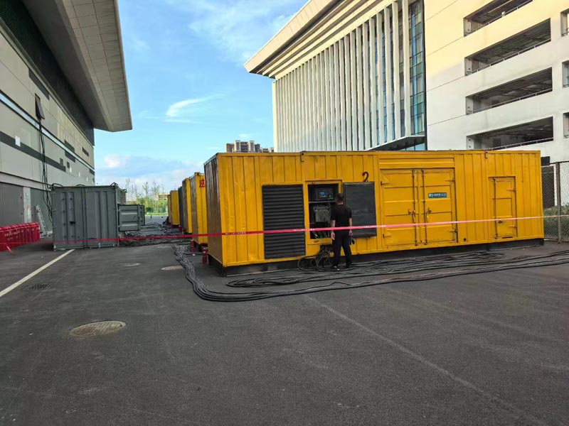 新市柴油发电机冬季保养注意事项?